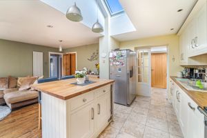 Photo 18- click for photo gallery